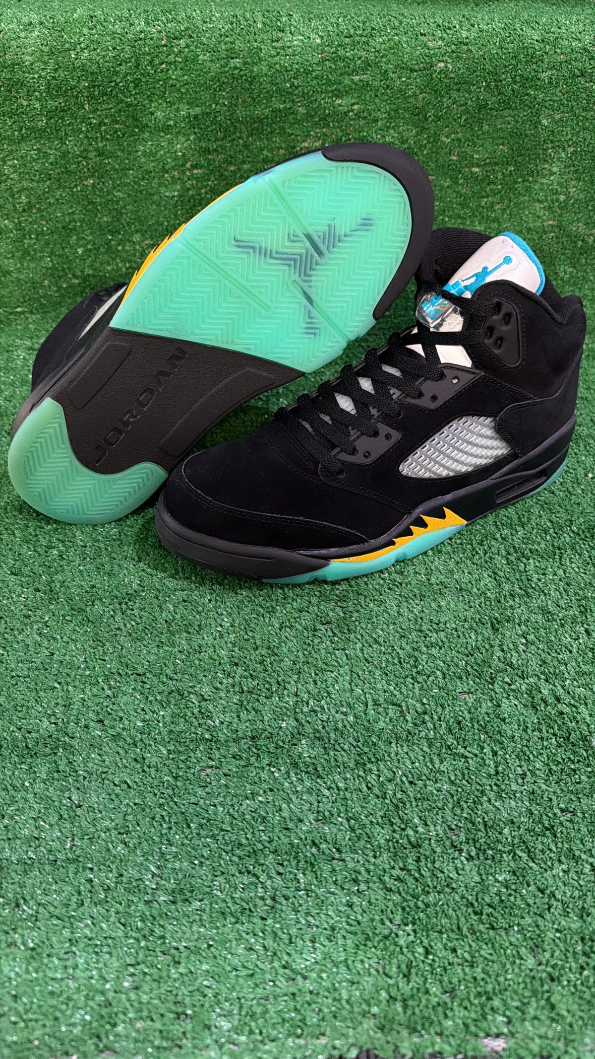 Jordan 5 Retro Aqua