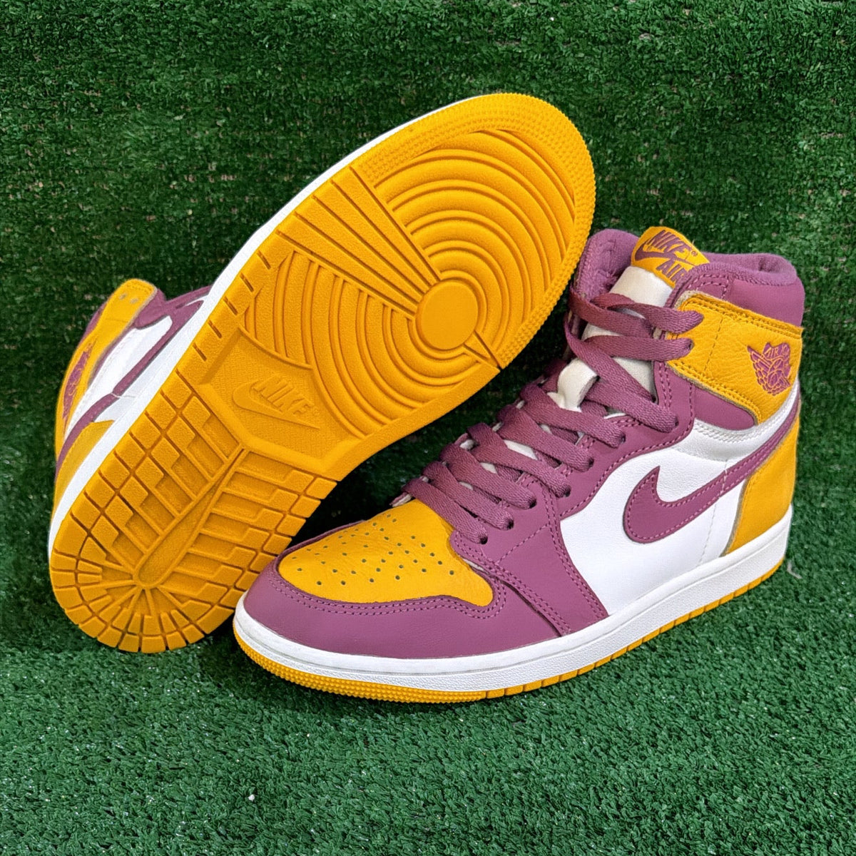 Jordan 1 Retro High Brotherhood