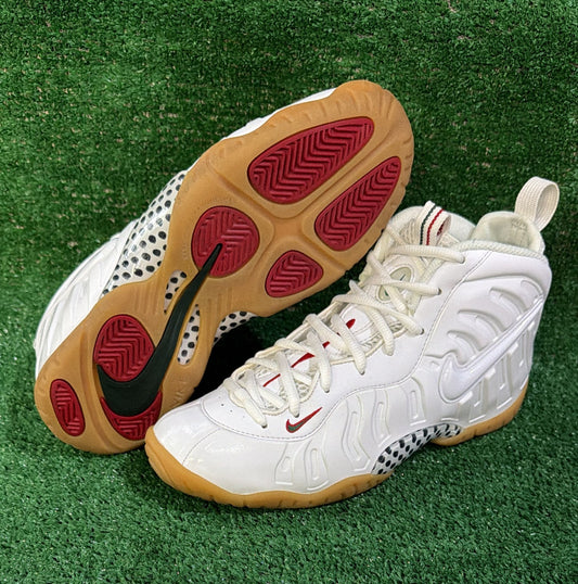 Nike Foamposite White Gucci (SIZE 6.5y )