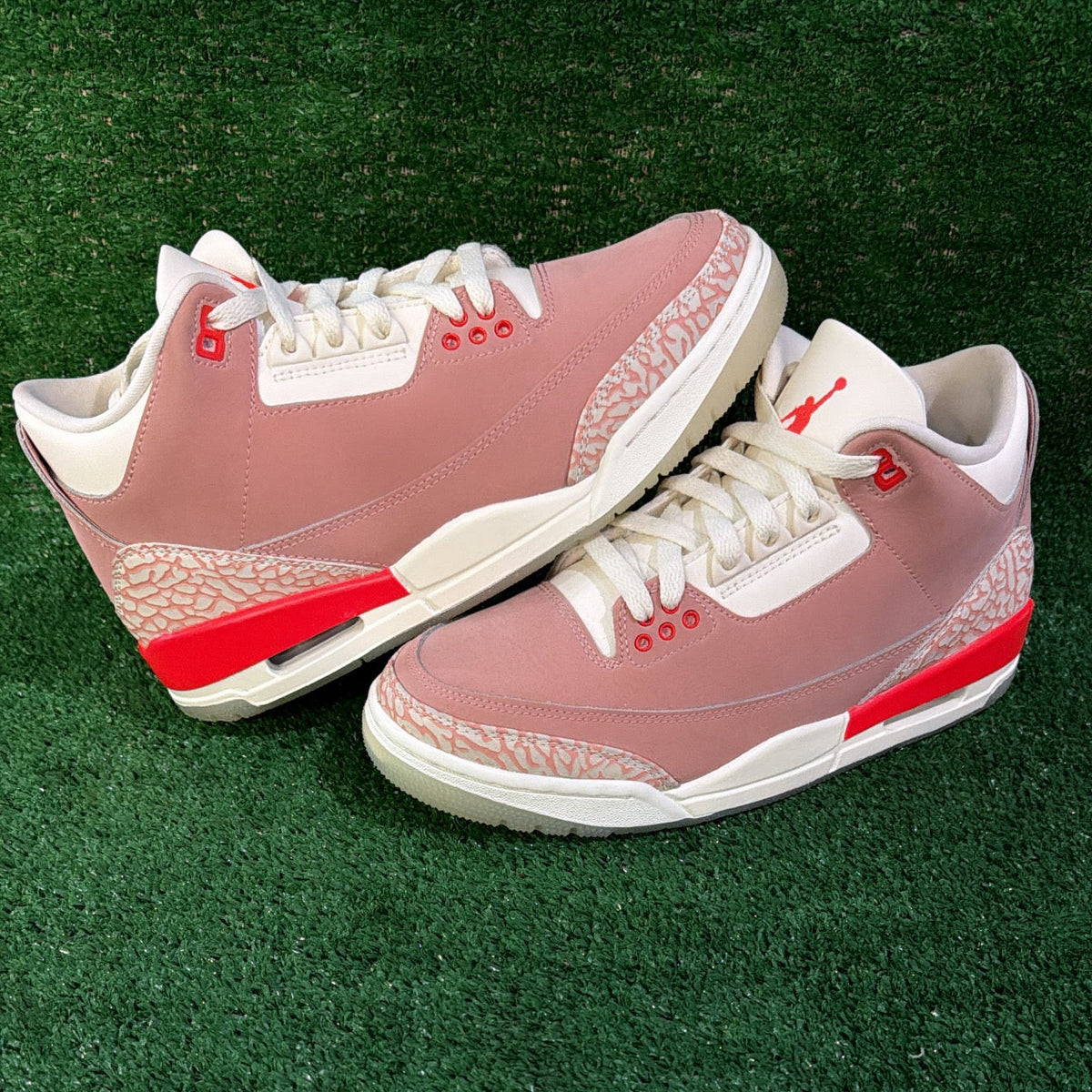 Jordan 3 Retro Rust Pink (Size6.5)