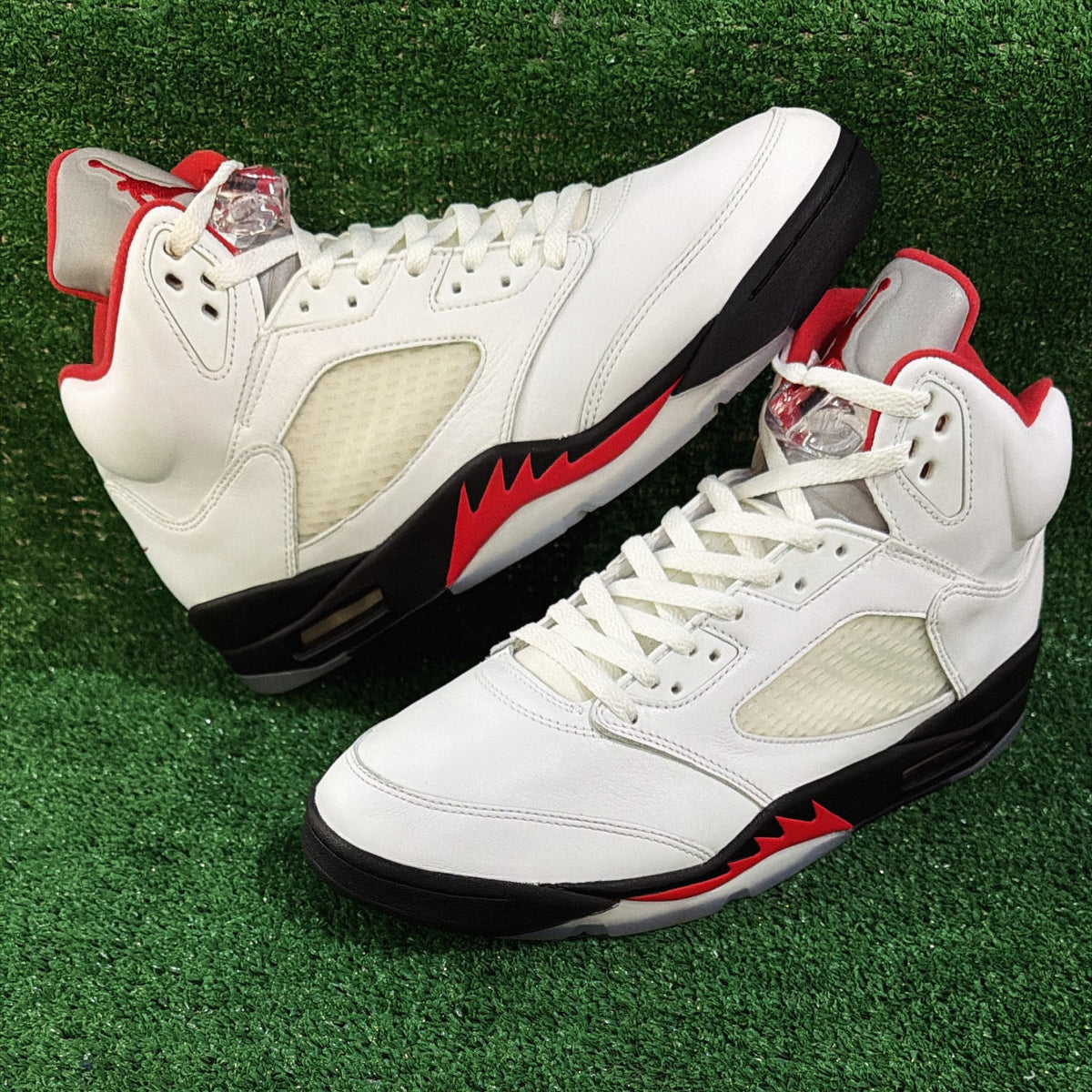 Jordan 5 Retro Fire Red Silver Tongue (2020 Release) (Size 12)