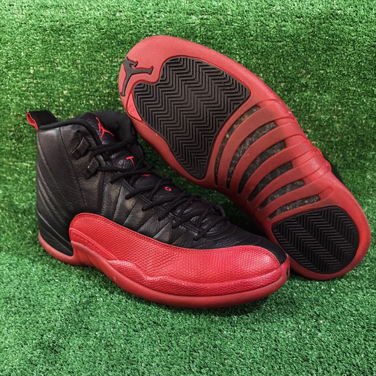 Jordan 12 Retro Flu Game ( Size 12 )