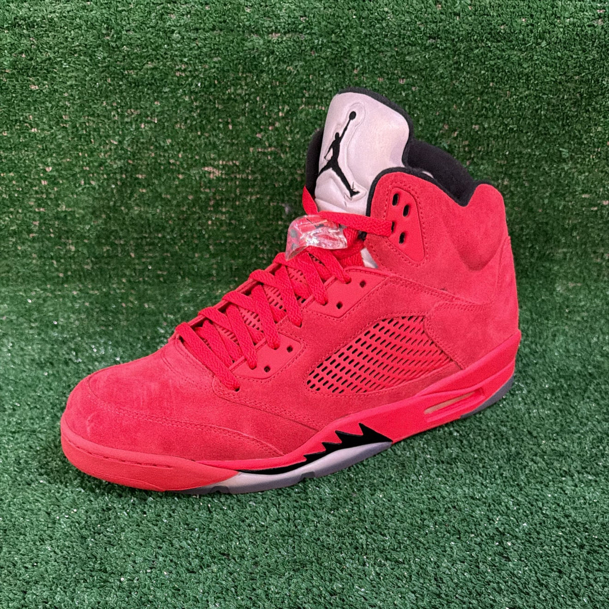 Jordan 5 Retro Red Seude (Size 13)