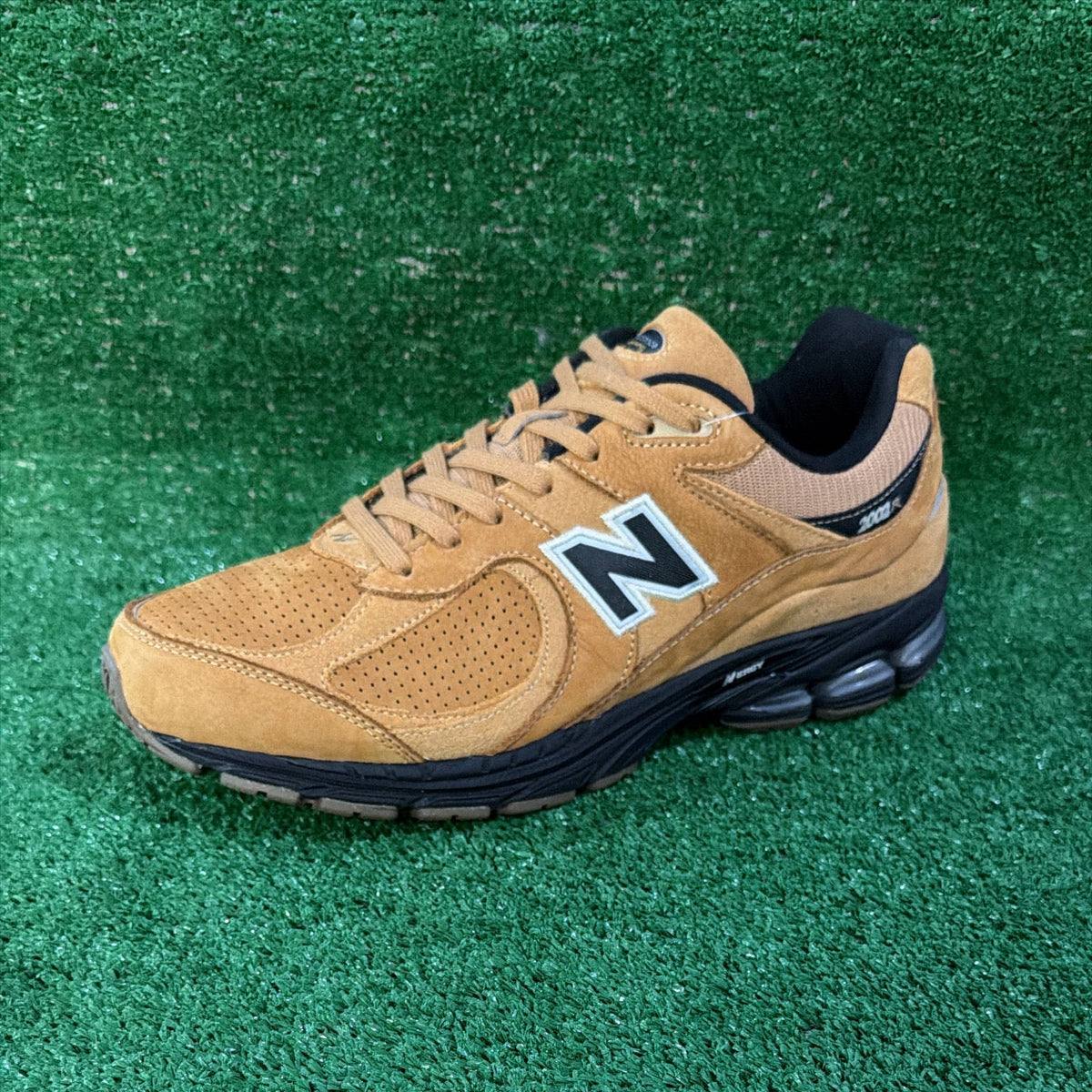 New Balance 2002R Tobacco (Size 13)