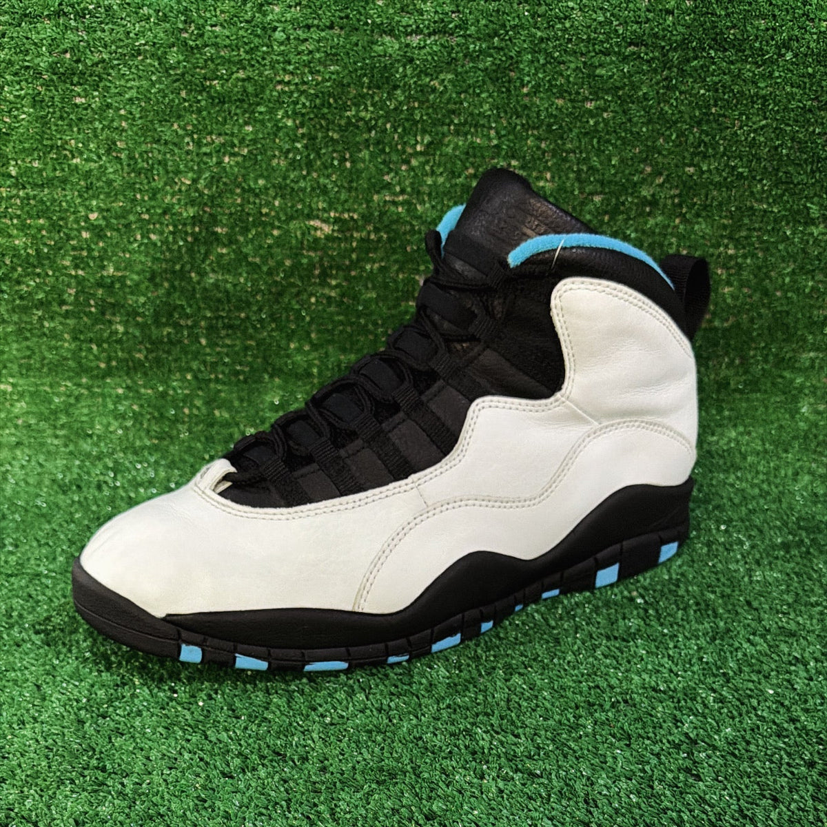 Jordan 10 Retro Powder Blue 1994 Release (Size 11)